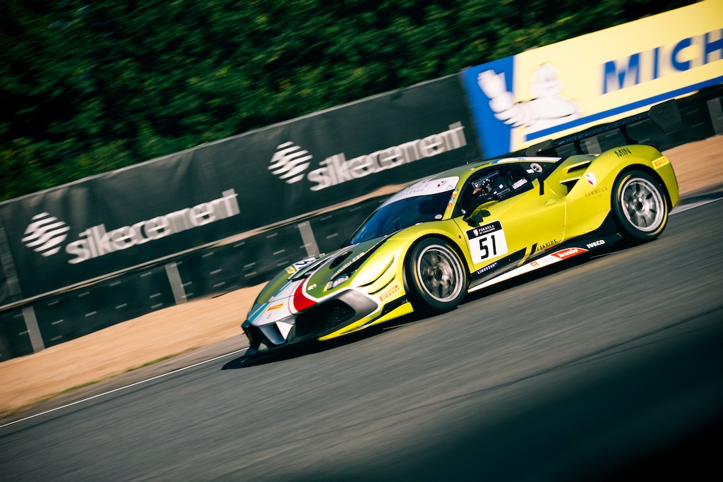 Flot felt af biler klar til Formula GT Challenge-finale på Jylllandsringen. 
(Foto: Formula GT Challenge)